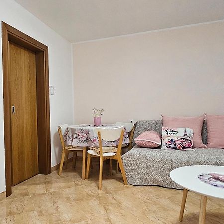 Apartment Miska & Studio Roki Dračevac Esterno foto
